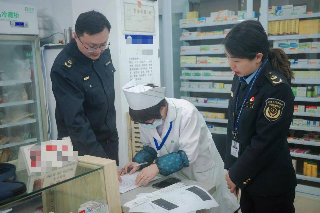 自流井区持续“加码”药品网络销售环节监管