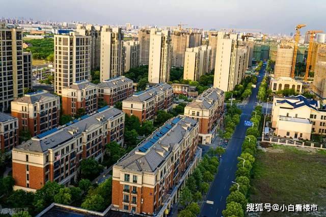 福州的房价已经回到2015年，收入与房价比值回归合理